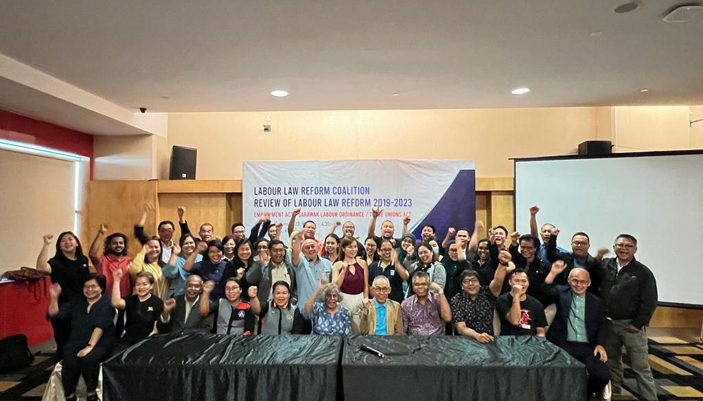 Trade unions from Sabah and Sarawak urge governments to reform the labour ordinances immediately